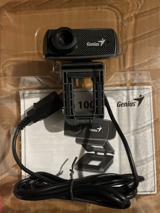 Веб-камера Genius FaceCam 1000x (Windows-MAC-Linux)