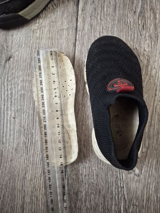 Віддам взуття для дівчинки