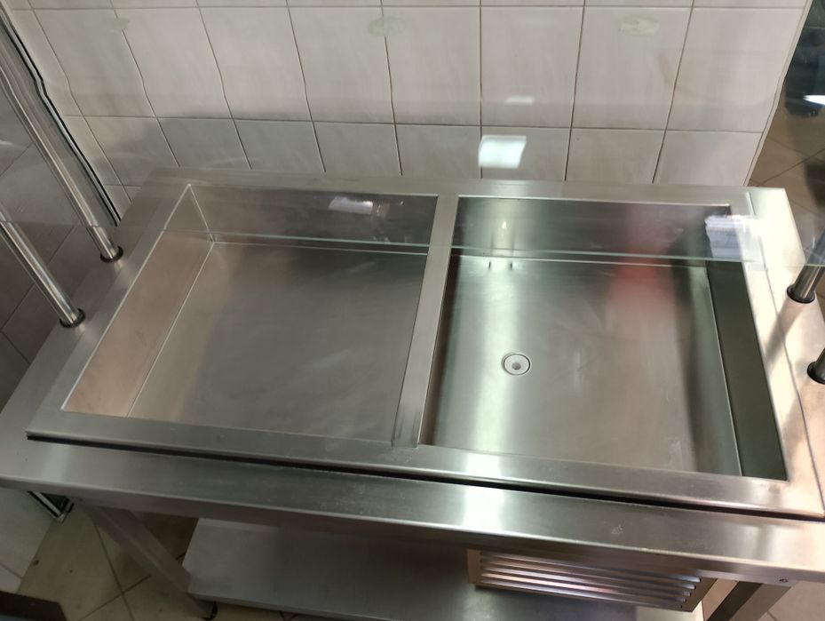 Lodówka na składniki ,bar sałatkowy stan idealny
