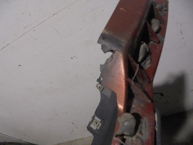 GUARDA-LAMAS FRONTAL ESQUERDO RENAULT GRAND SCÉNIC II 2008 -8200020568