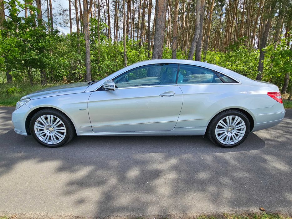 Mercedes-Benz E350 CDI Coupe C207 Blue EFFICIENCY