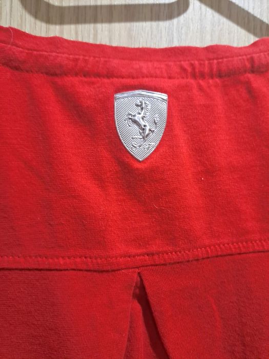 (660) T-shirt damski r.M Puma Ferrari
