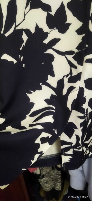 Продам гарну сукню