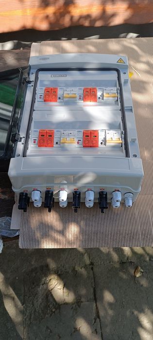 Щит грозозахисту TOMZN 32 ампери, 4 стрінги, 600 v