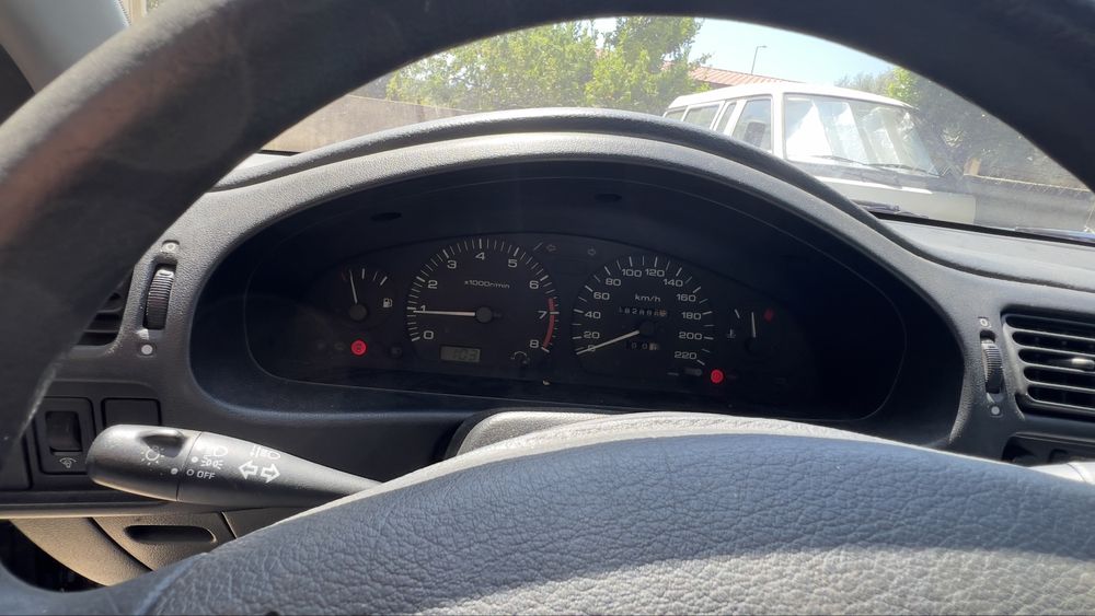 Nissan Sunny 1.4GLX