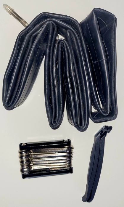 Torba podsiodłowa z akcesoriami