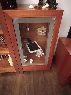 Vendo mobília de sala em cerejeira, usada em bom estado