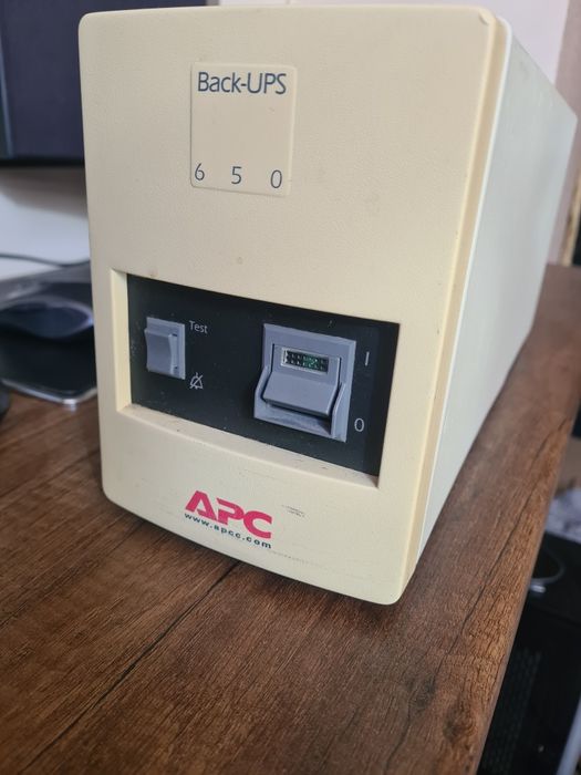 APC ups 650 джерело безперервного живлення