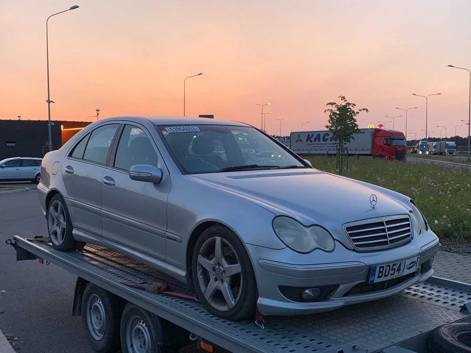 Бампер Mercedes W204 бампер+капот+фара 202 203 204 211 208 209