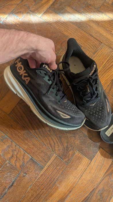 Кросівки Hoka Clifton 9 40 р. 25 см