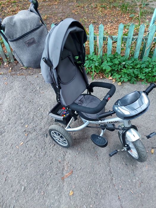 Велосипед триколісний TILLY CAYMAN (Тіллі Кайман) з пультом і посильон