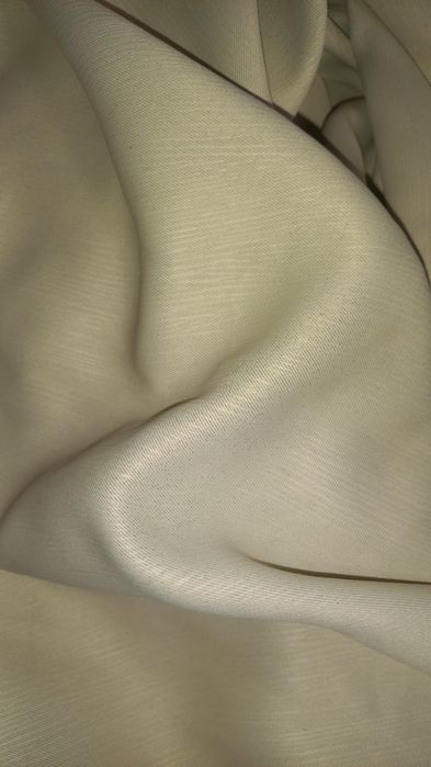 Штора довга та вузька