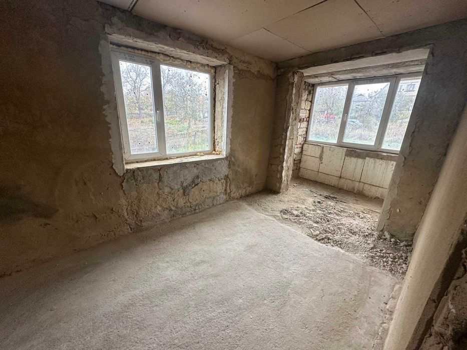 Продаж будинку з ділянкою на 10 соток, 440.9 кв. м, Жмеринка