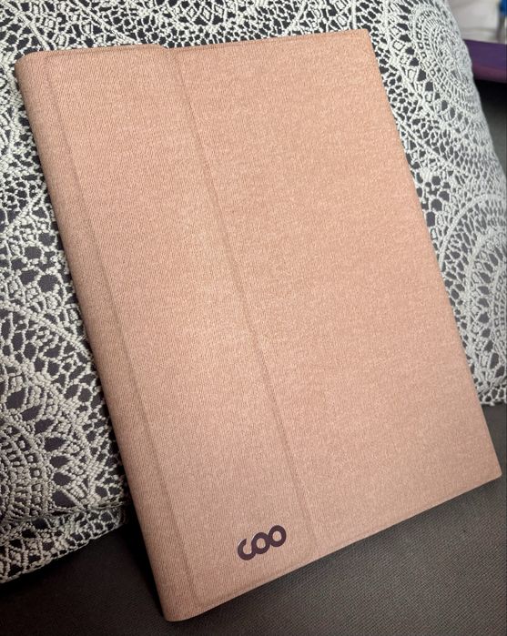 Etui na tablet z klawiaturą