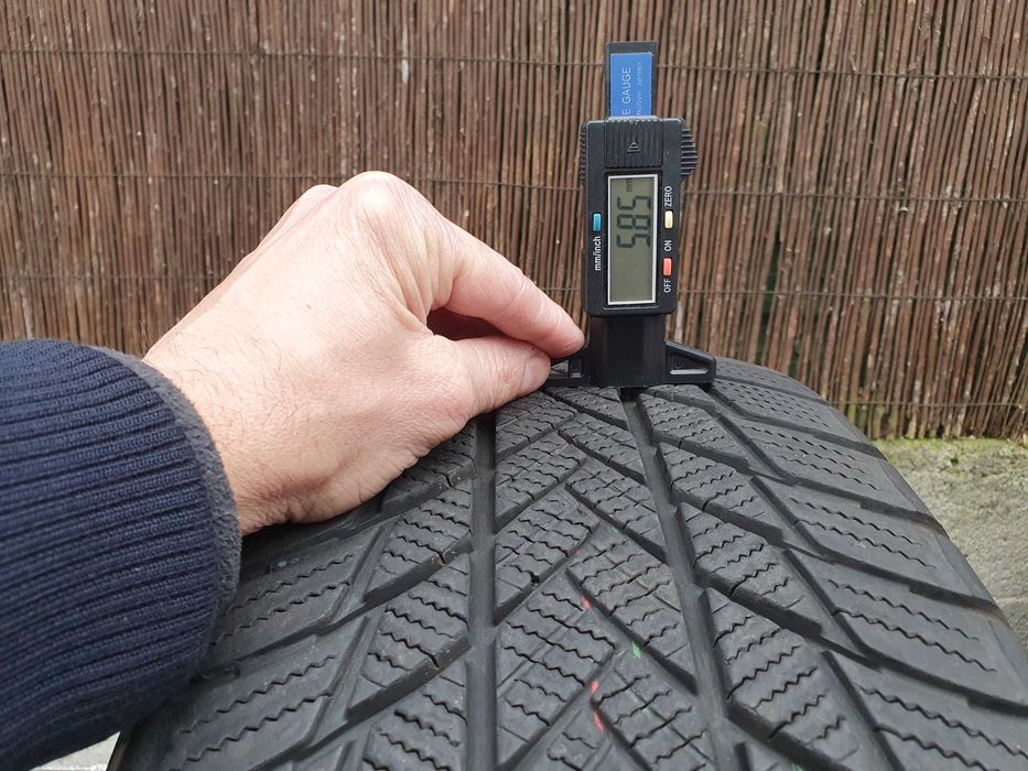 4x Oryginalne koła 18-stki VW ID3 215/55/18 Bridgestone 5,8mm 2021r.