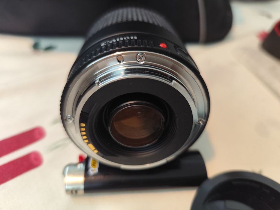 Objetiva Canon nova