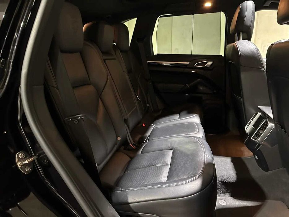 Porsche Cayenne S E-Hybrid 3.0 V6 – Versão Sport Chrono, Plug-in