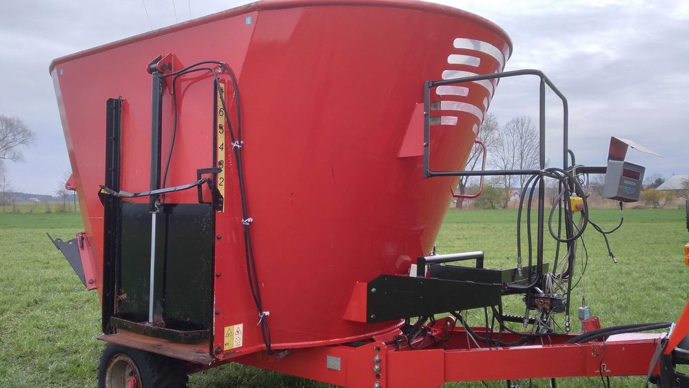 pasziwóz WP-12 z 2010 METAL TECH