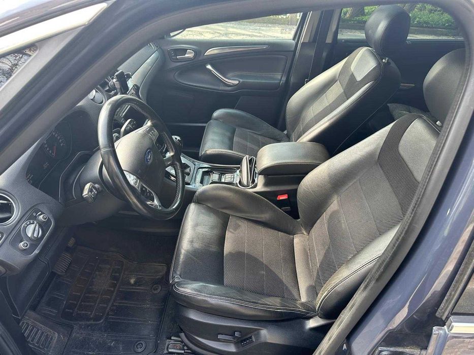 Ford S-Max 2.0 TDCi Titanium Convers+ NAVI biXenon skóra KeyLessGo BLIS kontrola pasa ruchu 172tkm