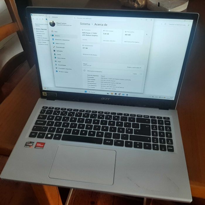 Portátil Acer AMD Ryzen 3