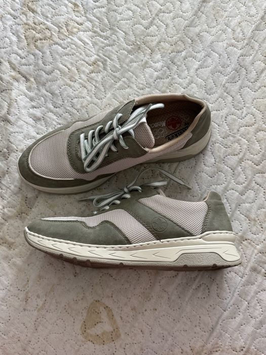 Жіночі шкіряні кросівки rieker 39 розмір