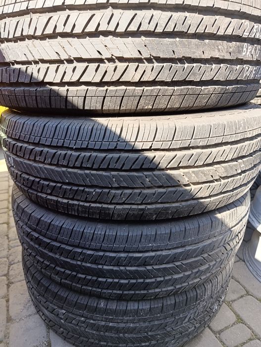 255 70 18 Bridgestone
