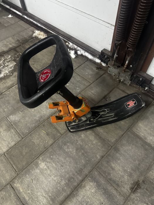 Przednia płoza nartosanki Zssr