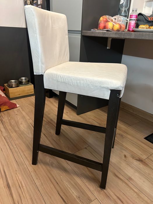 Krzesła barowe Ikea