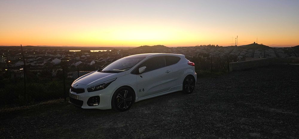 Kia ceed 1.6 Diesel coupé GTline FULL extras [1dono] [nacional] [Desportivo)