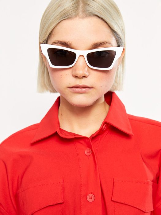 Нова червона сукня