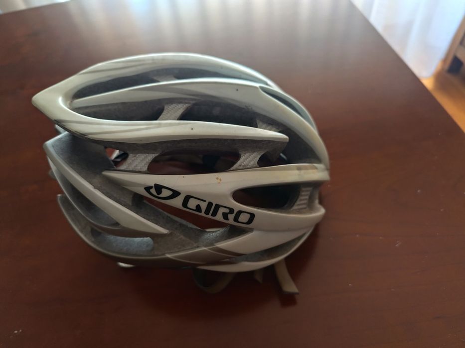 Capacete ciclismo Giro Atmos