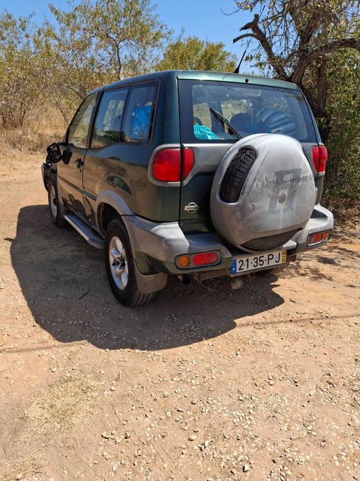 Nissan terrano 2 para peças ano 2000