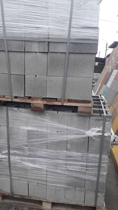 Продам шлакоблоки 2 сорта. Шлакоблок отличный