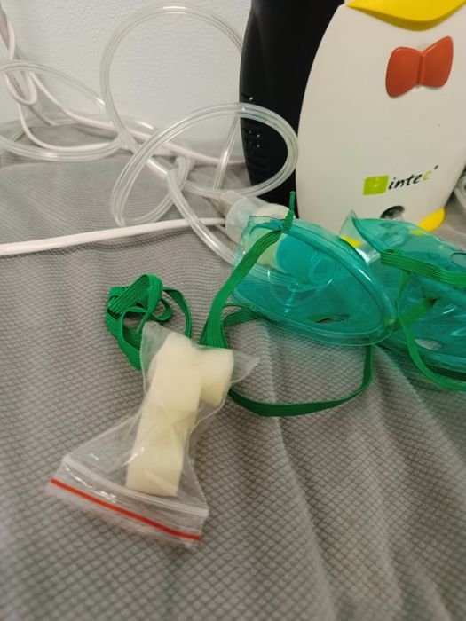 Sprzedam Inhalator intec pingwin