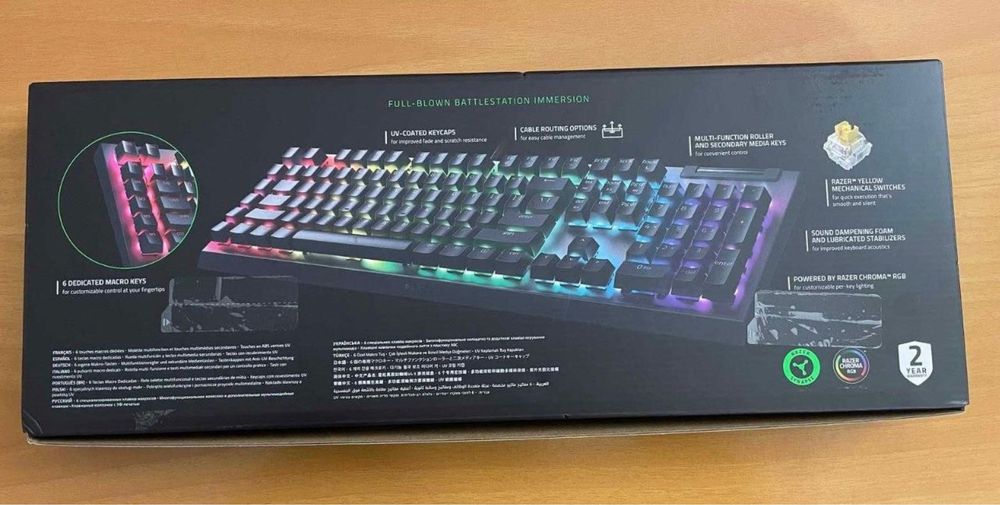 Teclado Gaming RAZER BlackWidow V4 RGB X Yellow Switch
