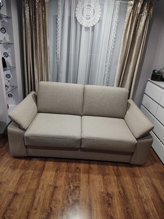 Sofa z funkcją spania codziennego  - stelaż włoski