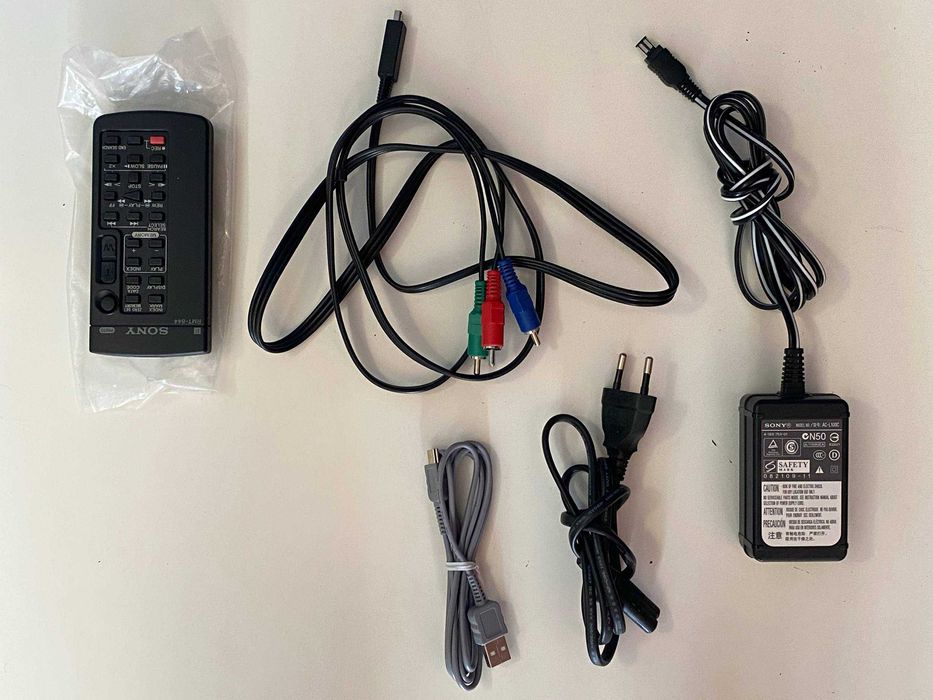Sony GV-HD700E/1 (MiniDV / HDV) | майже новий | повний комплект