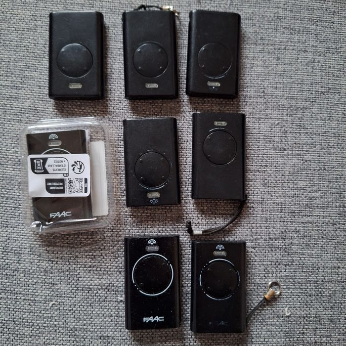 Piloty faac używane 3 szt