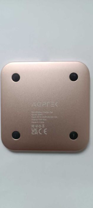 Ładowarka indukcyjna bezprzewodowa AGPTEK 15W DW01