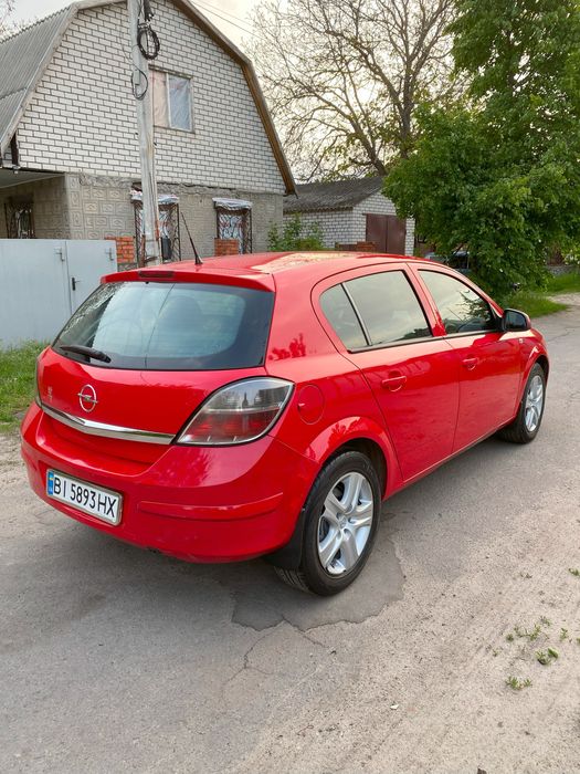 Опель Астра 1.6 газ 2012 рік