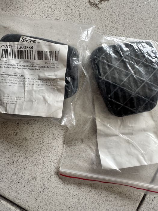 Piscas mercedes 190 / capas pedais