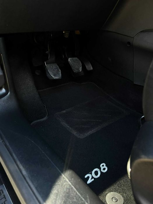 Peugeot 208 1.2 PureTech 82cv