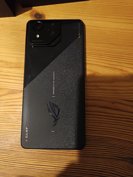 Asus Rog phone 8 12/256gb