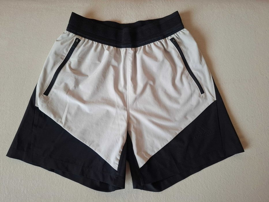 Spodenki Adidas roz. S