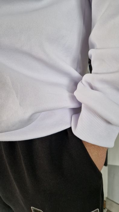 Nowa bluza biała z krótkim zamkiem, stójką S