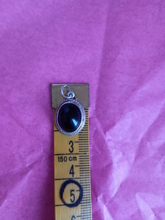 Stara zawieszka srebrna.