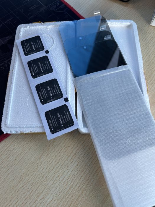 Películas de Privacidade para iPhone 14 Plus – Pack de 3 Unidades