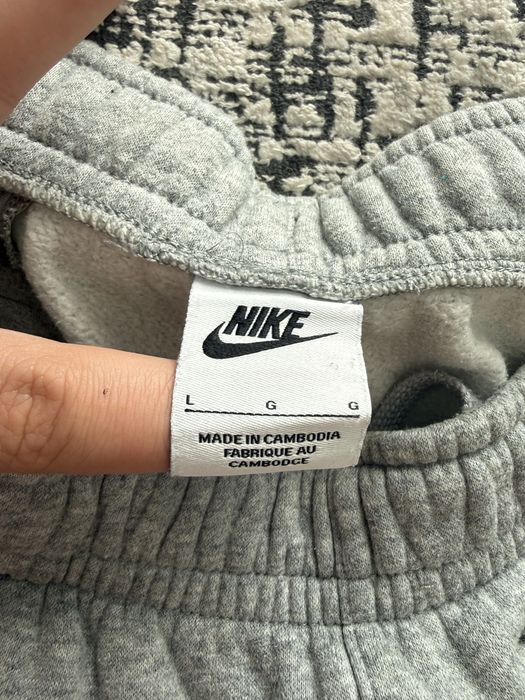 Spodnie dresowe nike