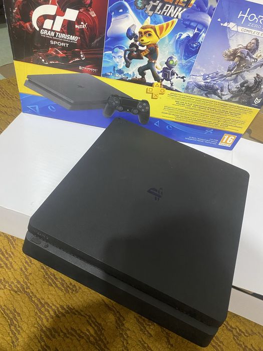 Продам ps 4 на запчастини