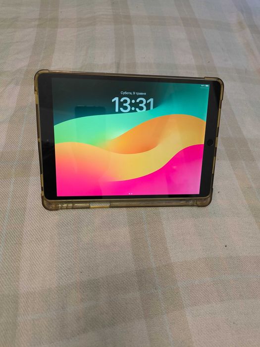 ipad pro 10,5 - купити планшети - Ціна на OLX.ua